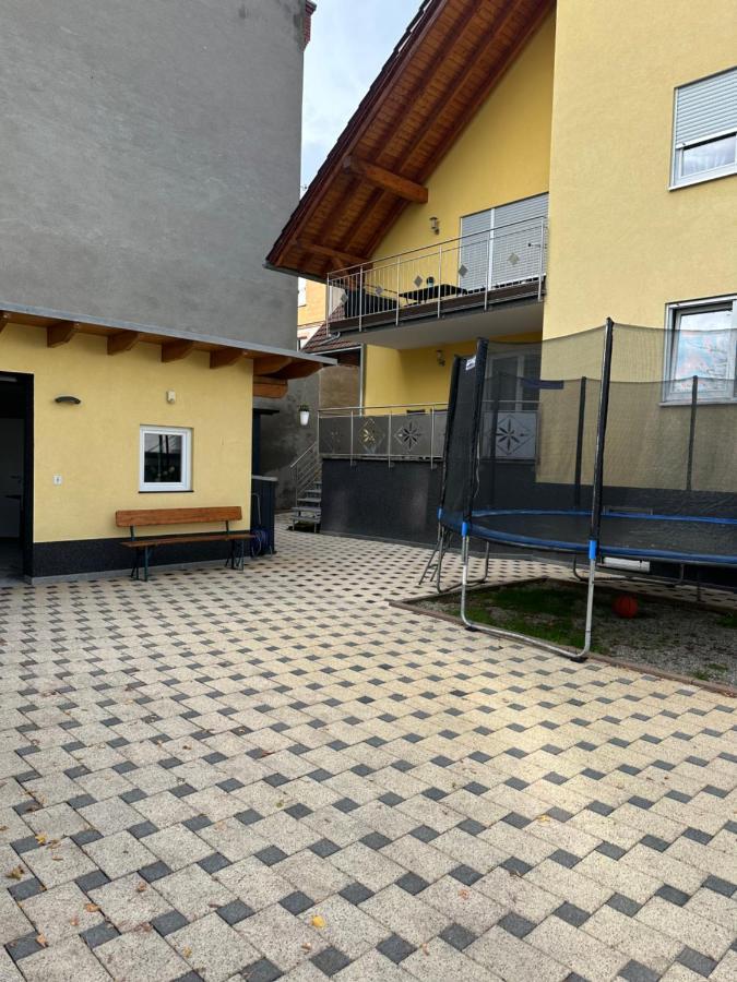 Apartament Souterrain Fewo, Europapark, Netflix, 2Xtv Mietersheim Zewnętrze zdjęcie